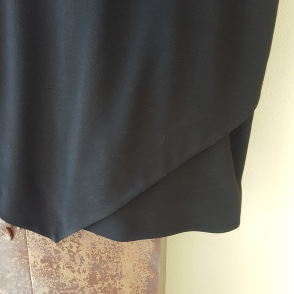 Black Ladies Dress by NUE 1904 Paris - Picture 5 of 12